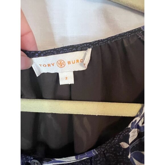 Tory Burch Screen Print Silk Medallion Scroll Blue Cream Sheer Blouse‎ Size 2 - Picture 2 of 4